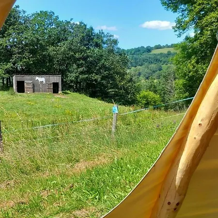 Tipi Immersion Nature * Saint-Etienne-de-Chomeil