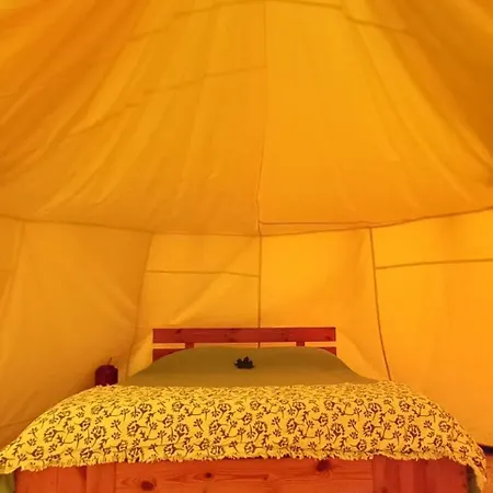 Tipi Immersion Nature Luxe tent Saint-Etienne-de-Chomeil