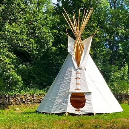 Tipi Immersion Nature * Saint-Etienne-de-Chomeil